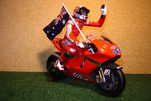 Ducati desmosedici - ducati,