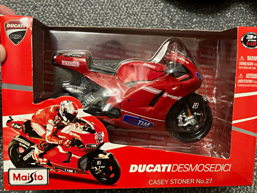 Maisto ducati desmosedici - ducati,